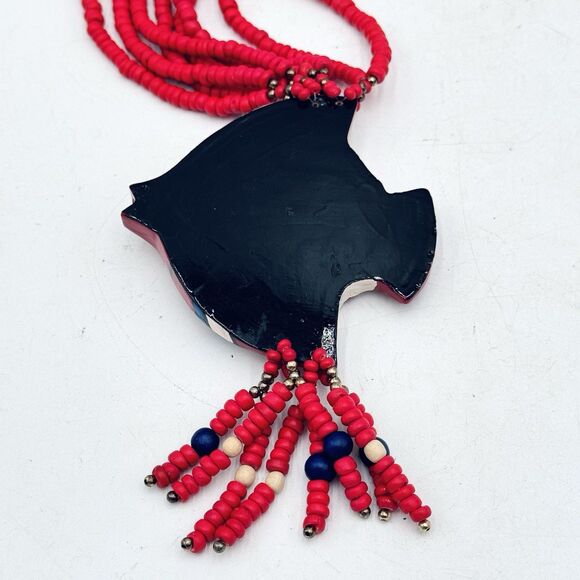Vintage Large Carved Wood Fish Pendant Necklace 4 Strand Beaded Red White & Blue - Picture 6 of 6